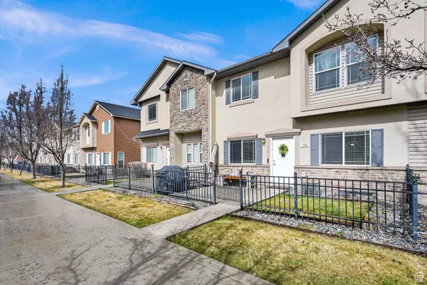 Logan, UT 84341,462 W 1490 N #102