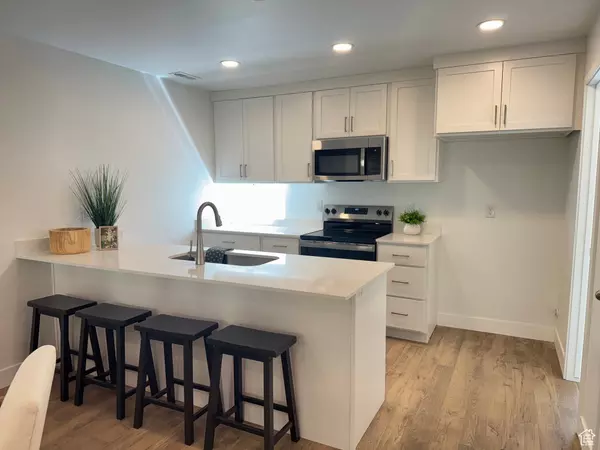 Salt Lake City, UT 84104,1590 S 900 W #902