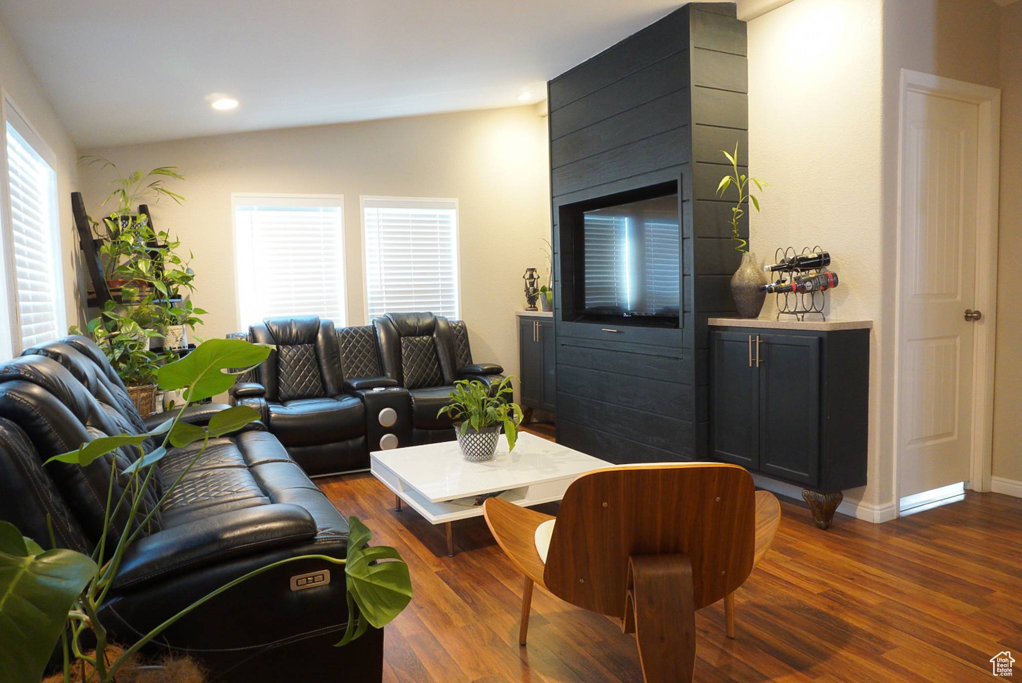 Salt Lake City, UT 84118,5075 W 4700 S #137