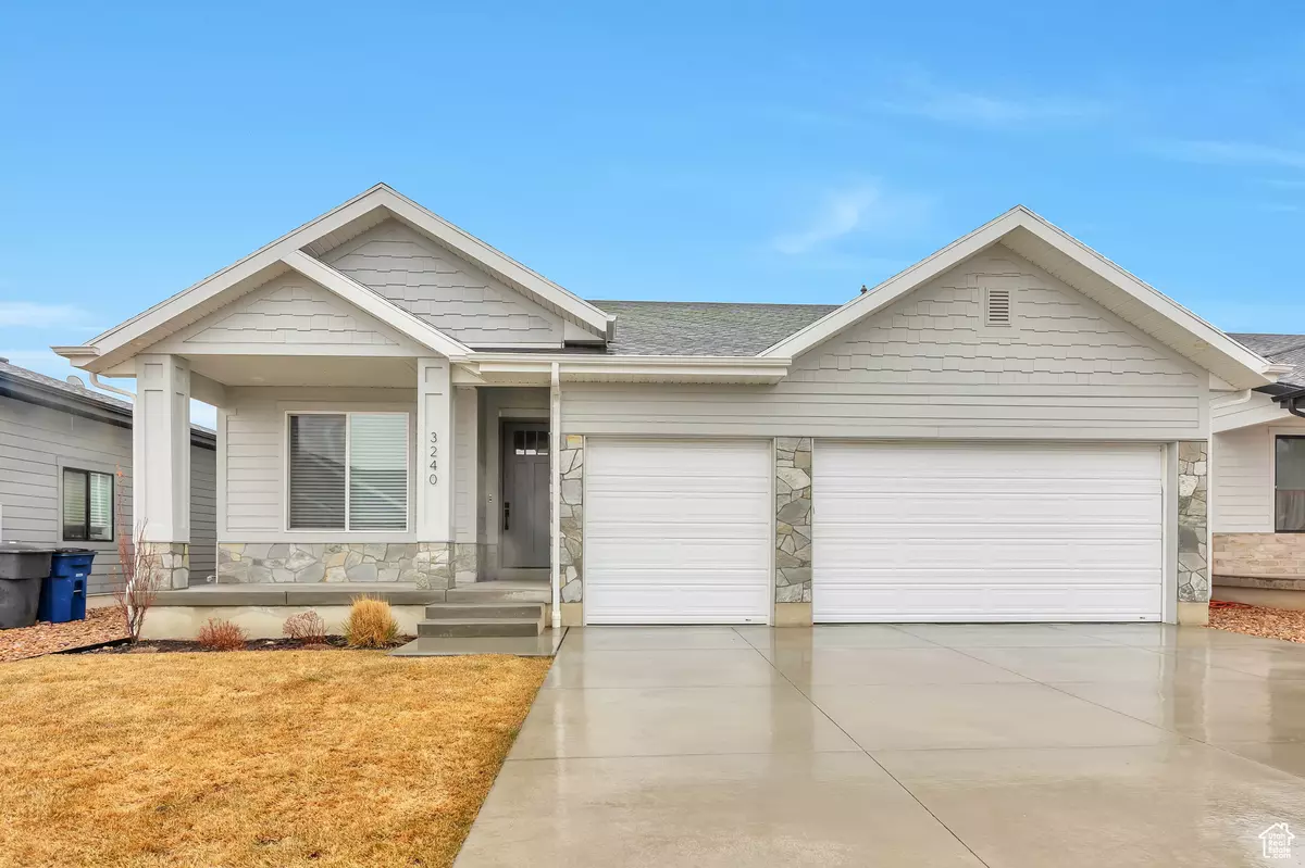 Mountain Green, UT 84050,3240 W OXFORD LOOP #219