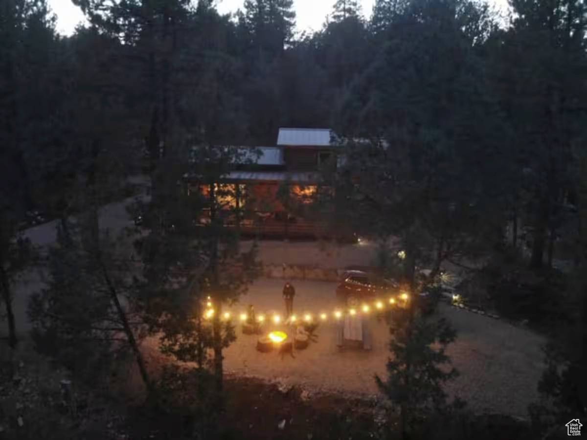 Orderville, UT 84758,235 LEWIS LN