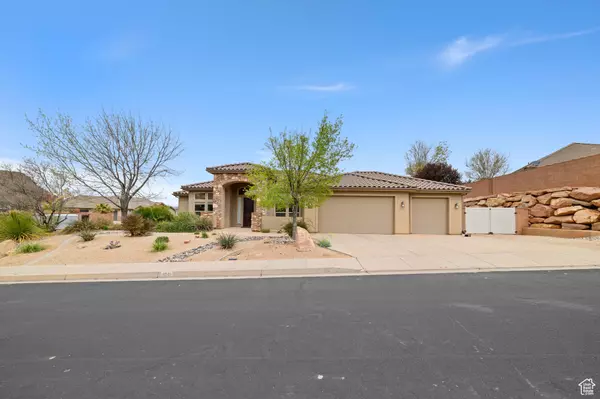 1041 E SILVER SHADOWS DR, Washington, UT 84780