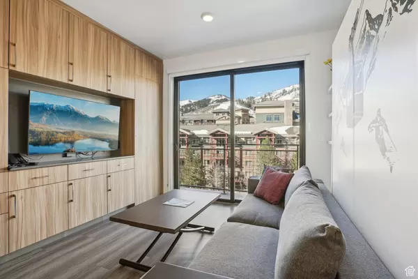 Park City, UT 84098,2670 CANYONS RESORT DR #424