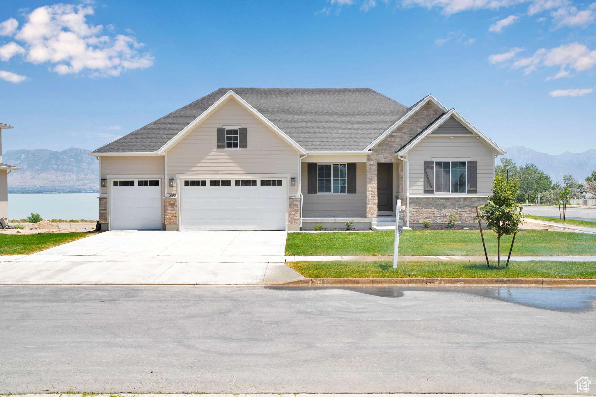 3198 S BLUE HERON DR E #609, Saratoga Springs, UT 84045