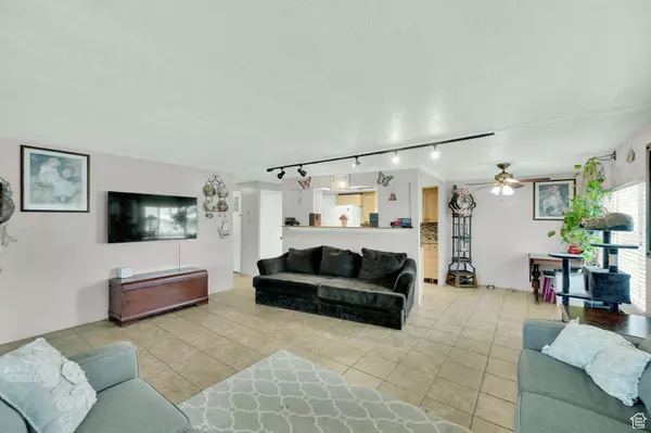 North Salt Lake, UT 84054,190 E NIMUE CIR #133