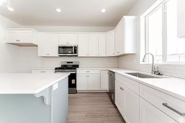 Saratoga Springs, UT 84045,2859 N VERVAIN LN #2129