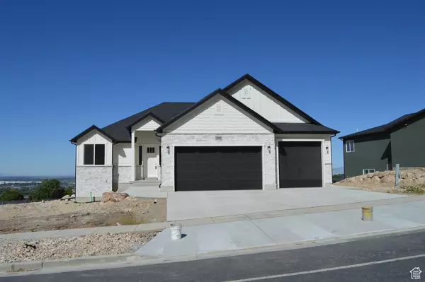 3033 MOUNTAIN RD #211, North Ogden, UT 84414