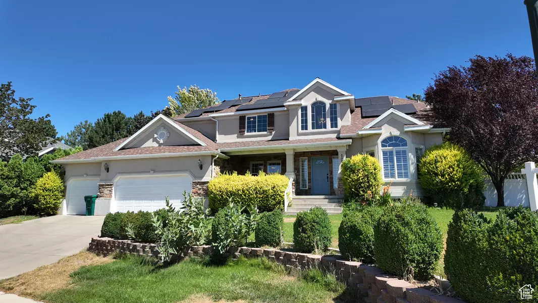 1073 E 2525 N, Layton, UT 84040