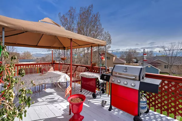Saratoga Springs, UT 84045,1288 S PONDSIDE DR