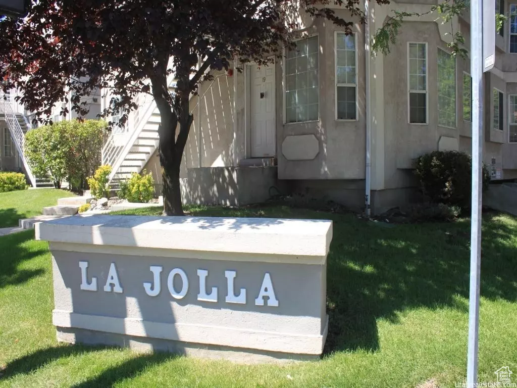 Provo, UT 84604,949 N UNIVERSITY AVE #19