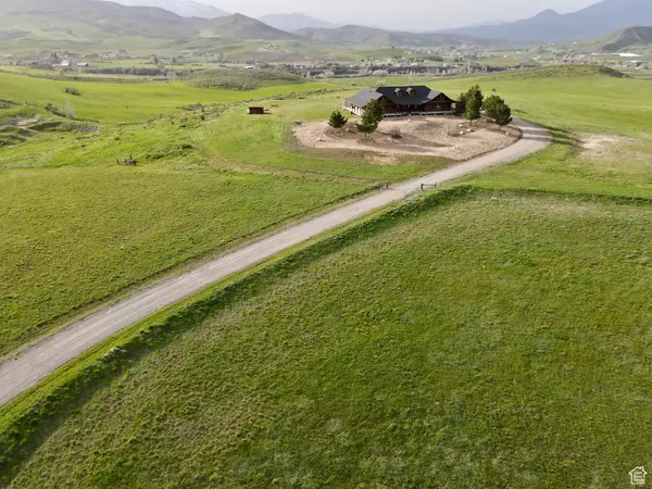 288 W WOODS CREEK DR, Porterville, UT 84050