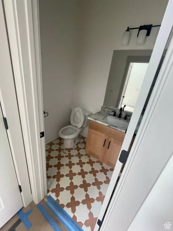 Herriman, UT 84096,7007 W HAZEL OAK CT #212