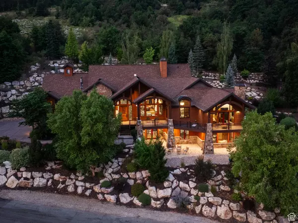 6739 E VIA CORTINA ST S, Huntsville, UT 84317