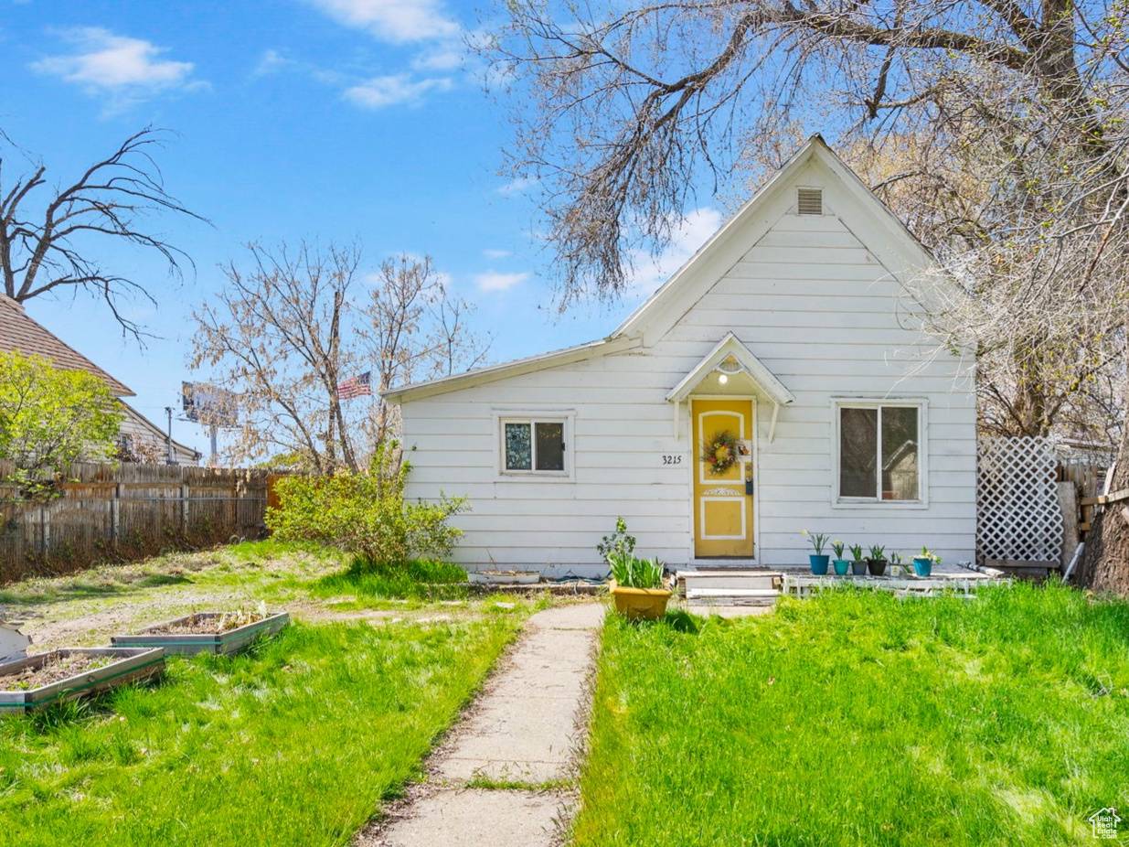 3215 S PINGREE AVE, Ogden, UT 84401