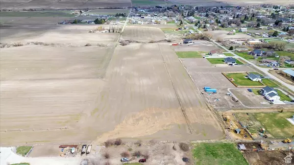 Newton, UT 84327,362 W 200 N #8