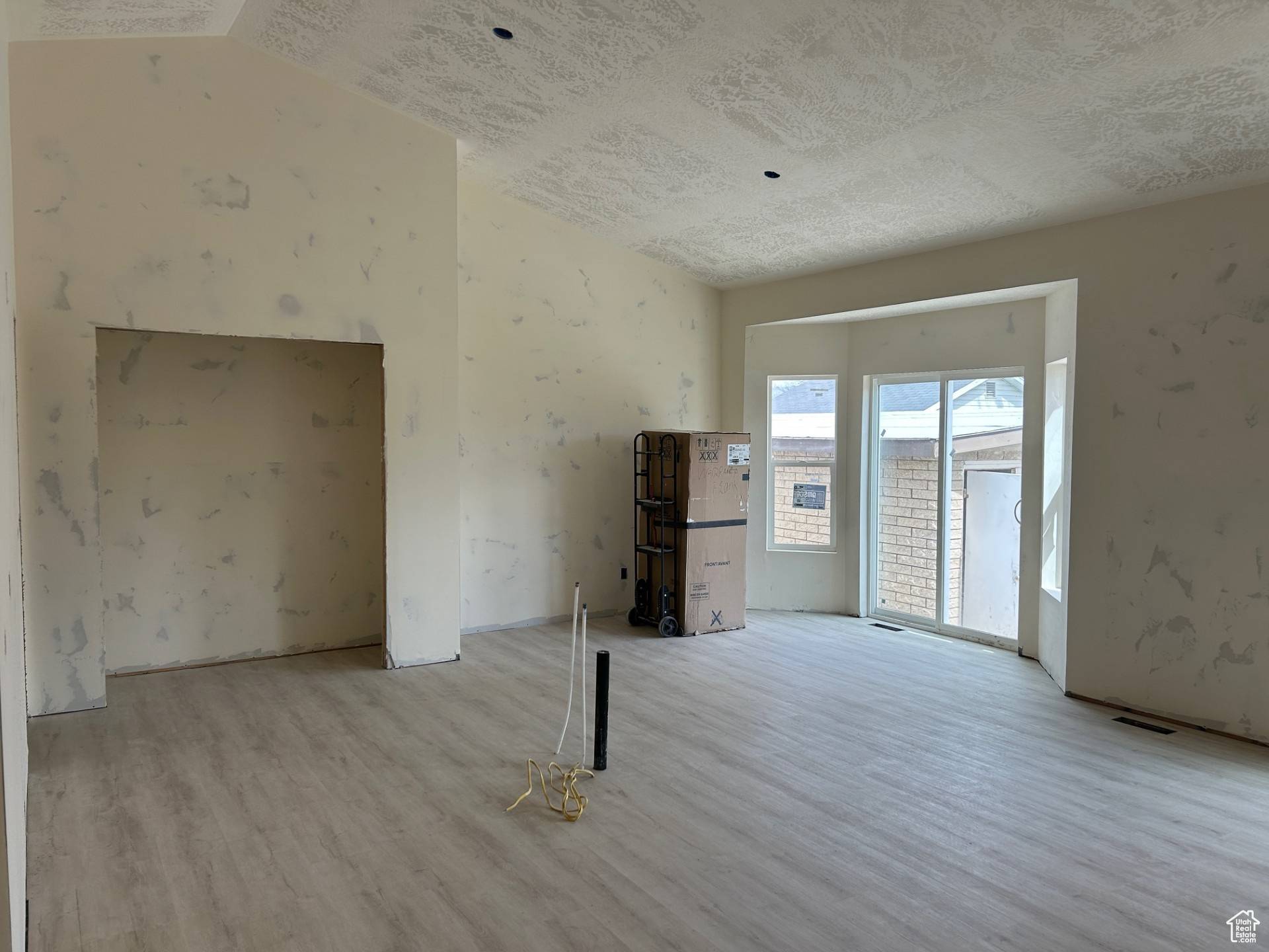 West Valley City, UT 84120,3635 S 4445 W
