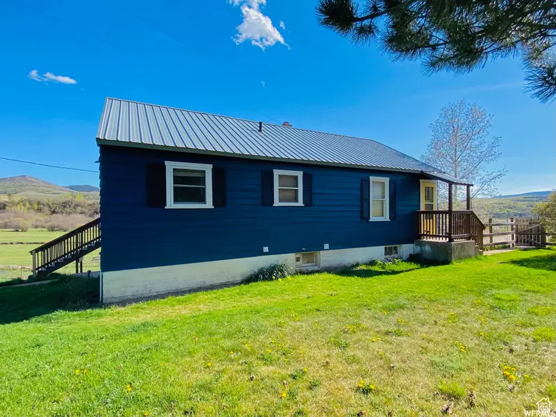 6914 E WILLIAM RD, Thatcher, ID 83283
