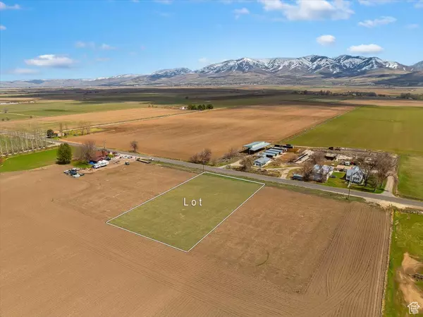 Amalga, UT 84335,7965 N 2400 W #2B