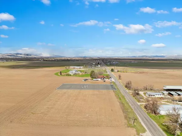 Amalga, UT 84335,7985 N 2400 W