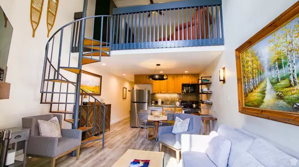 Park City, UT 84060,1530 EMPIRE AVE #302