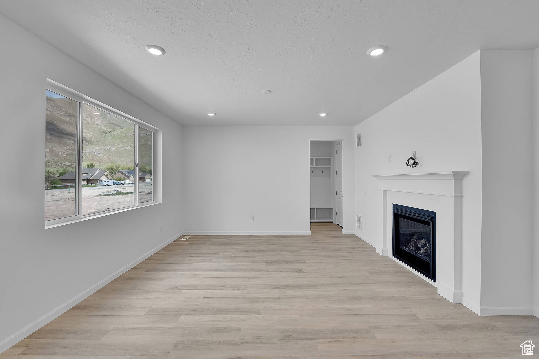 Lake Point, UT 84074,1971 E BURGER ST #1239