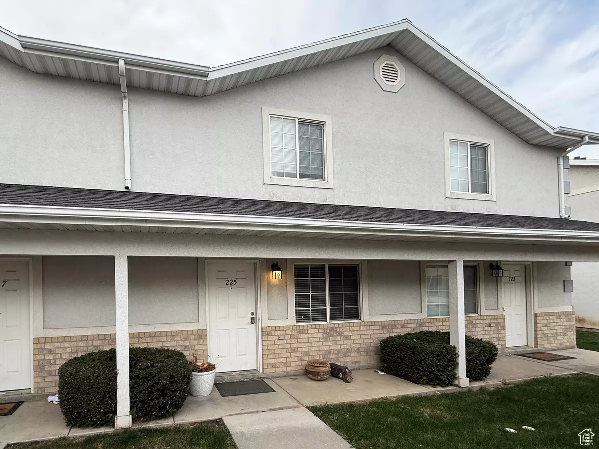 North Ogden, UT 84414,225 E 2300 N