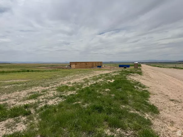 1615 W SUNFLOWER LN #4, Fillmore, UT 84631