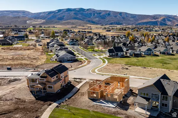 Heber City, UT 84032,2846 E HAYLOFT LN #215