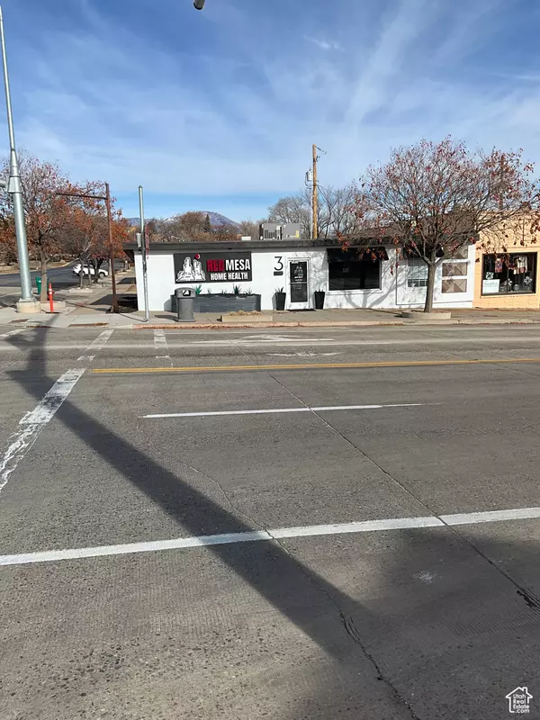 Blanding, UT 84511,3 E CENTER ST