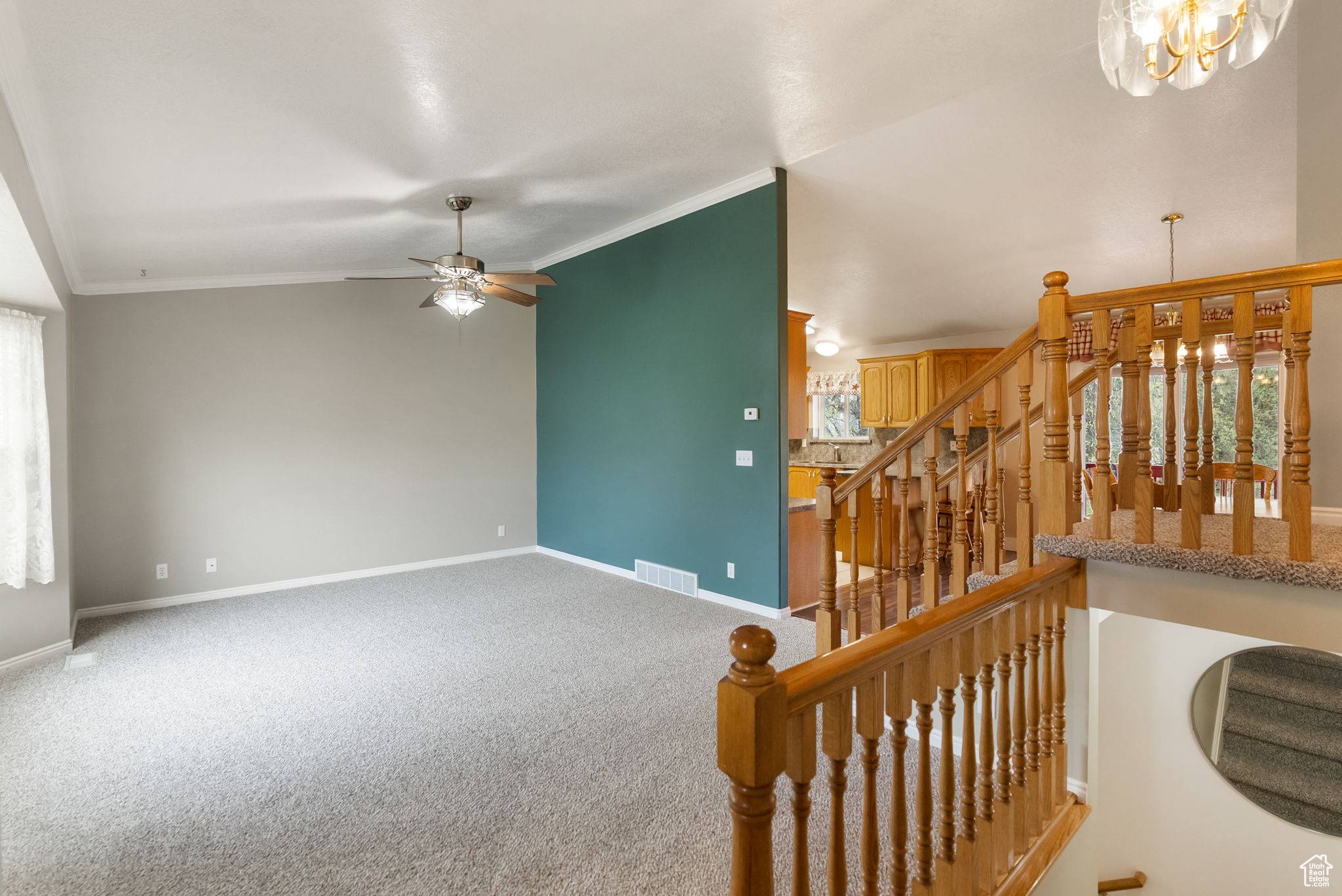 Hyrum, UT 84319,67 N 100 E