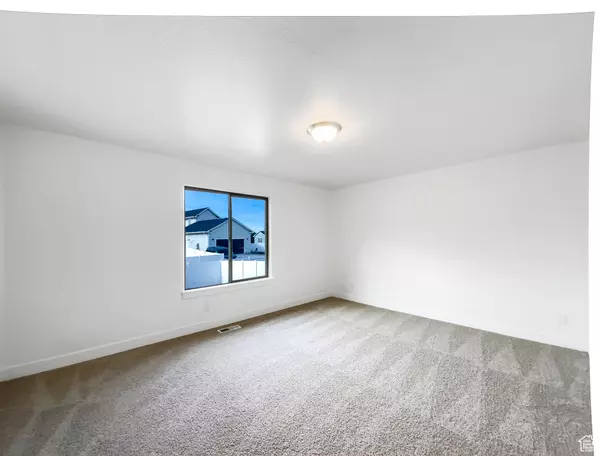 Eagle Mountain, UT 84005,1786 E JUNIPER DR