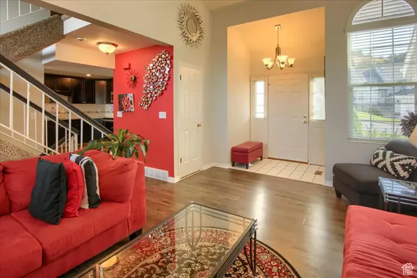 Bountiful, UT 84010,3756 S CARDIFF WAY E
