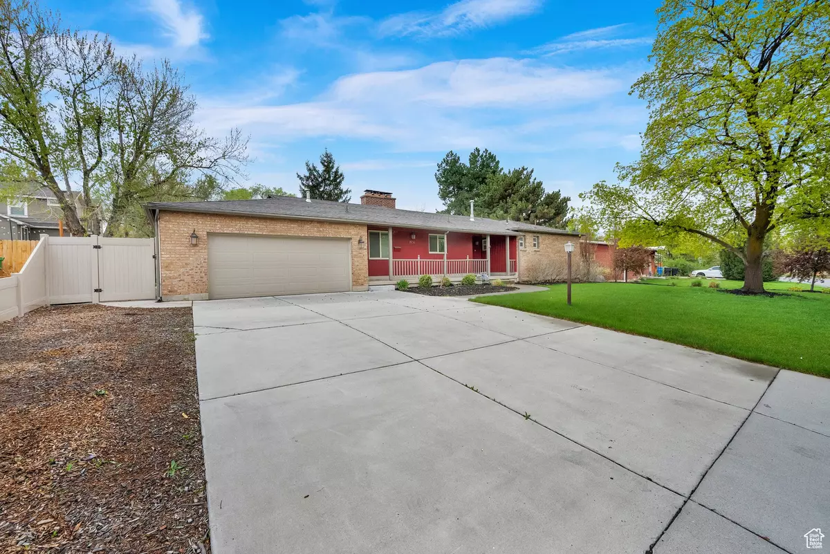 Cottonwood Heights, UT 84121,1936 E LA CRESTA DR