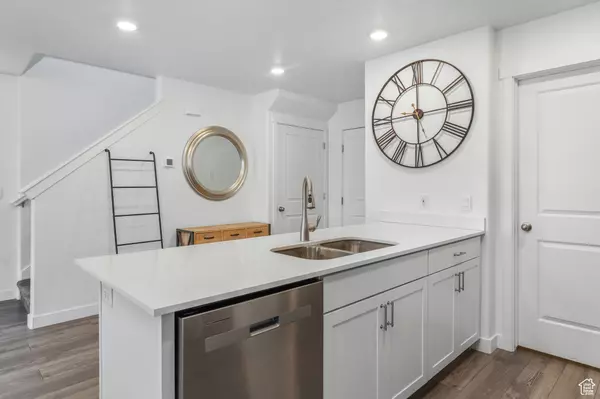 Saratoga Springs, UT 84045,488 N TRIDENT DR