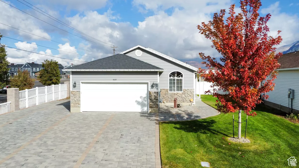 American Fork, UT 84003,909 E 1520 N