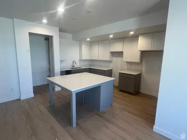 South Jordan, UT 84009,6773 W SOUTH JORDAN PKWY #331