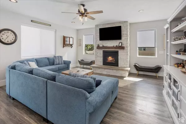 Farmington, UT 84025,364 W CLARK CIR