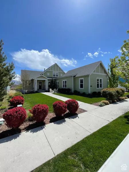 10739 S BEACH COMBER WAY, South Jordan, UT 84009