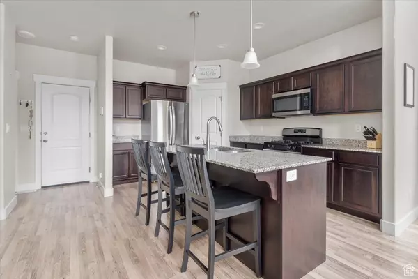 Herriman, UT 84096,13937 S LITTLE RIDGE LN