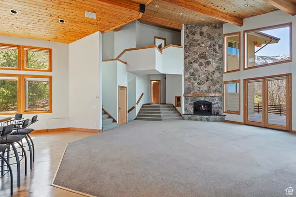 Salt Lake City, UT 84108,152 N SILVER OAK RD