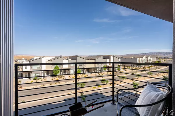 5801 S GARNET DR #2-301, St. George, UT 84790