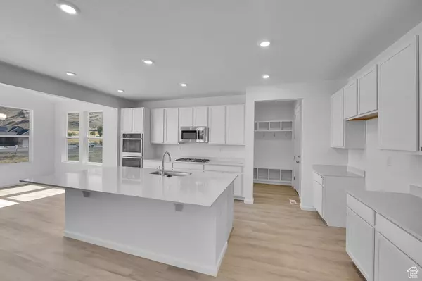 Lake Point, UT 84074,2090 E BURGER ST #1244