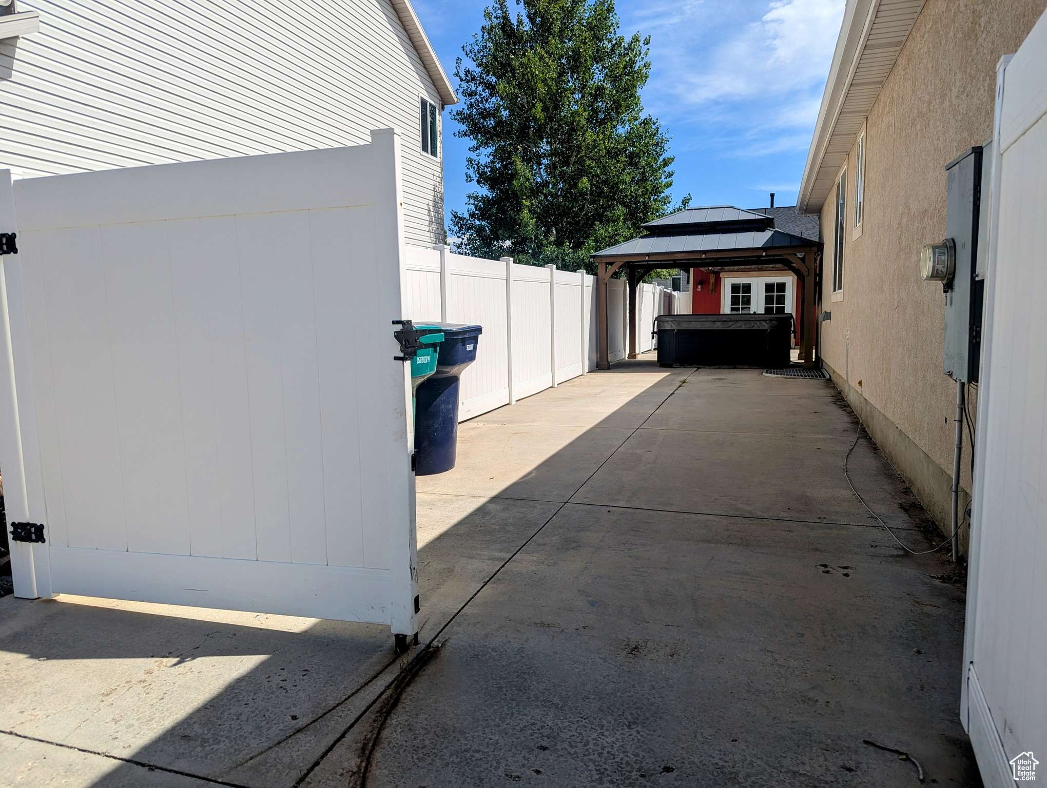 Clearfield, UT 84015,846 E 2200 S