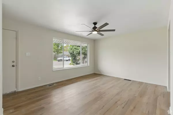 Provo, UT 84601,985 S 600 W