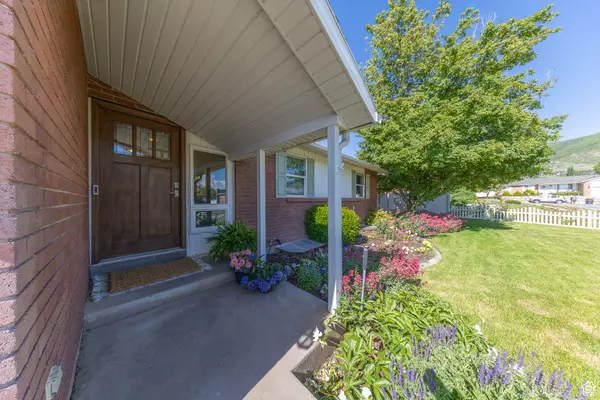 Fruit Heights, UT 84037,1145 CREEK VIEW DR