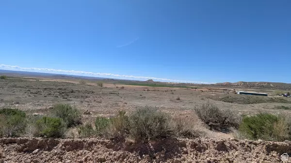 Vernal, UT 84078,2042 E GOOSE RANCH RD
