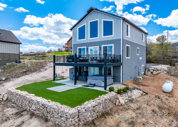 660 N CAMBRY DR, Garden City, UT 84028