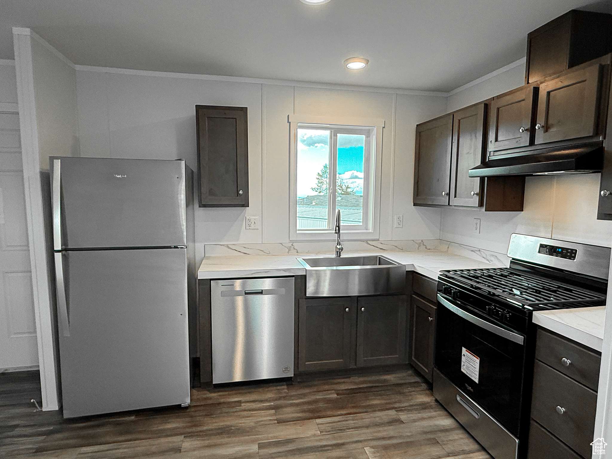 Layton, UT 84041,132 BARRINGTON WAY