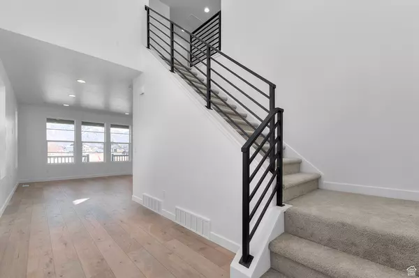 Provo, UT 84601,1446 N 3250 W