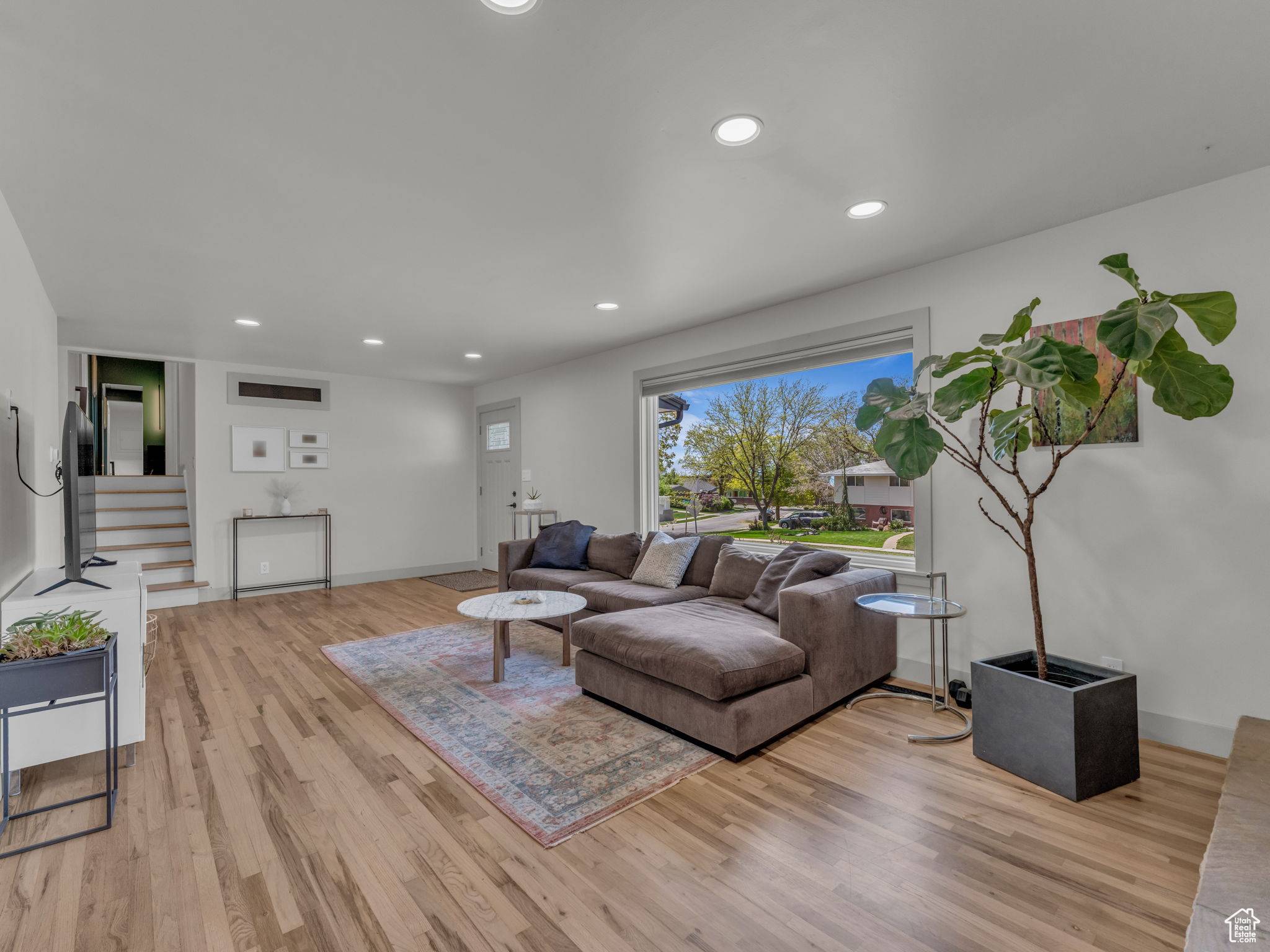 Holladay, UT 84124,4363 S BUTTERNUT RD E